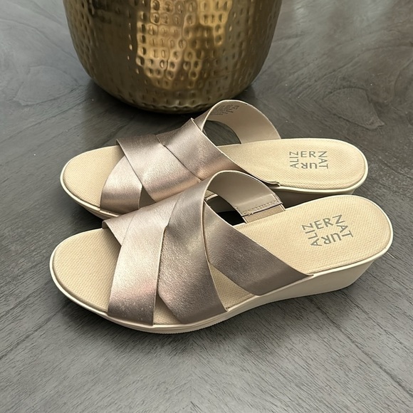 Naturalizer womens Rowena Wedge Sandal - Picture 6 of 10